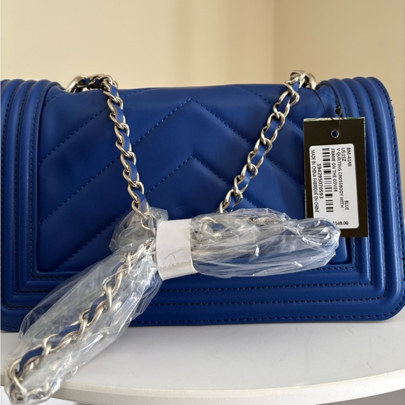 Badgley Mischka Royal Blue Quilted Shoulder Bag with Chain Strap - Picture 2 of 6